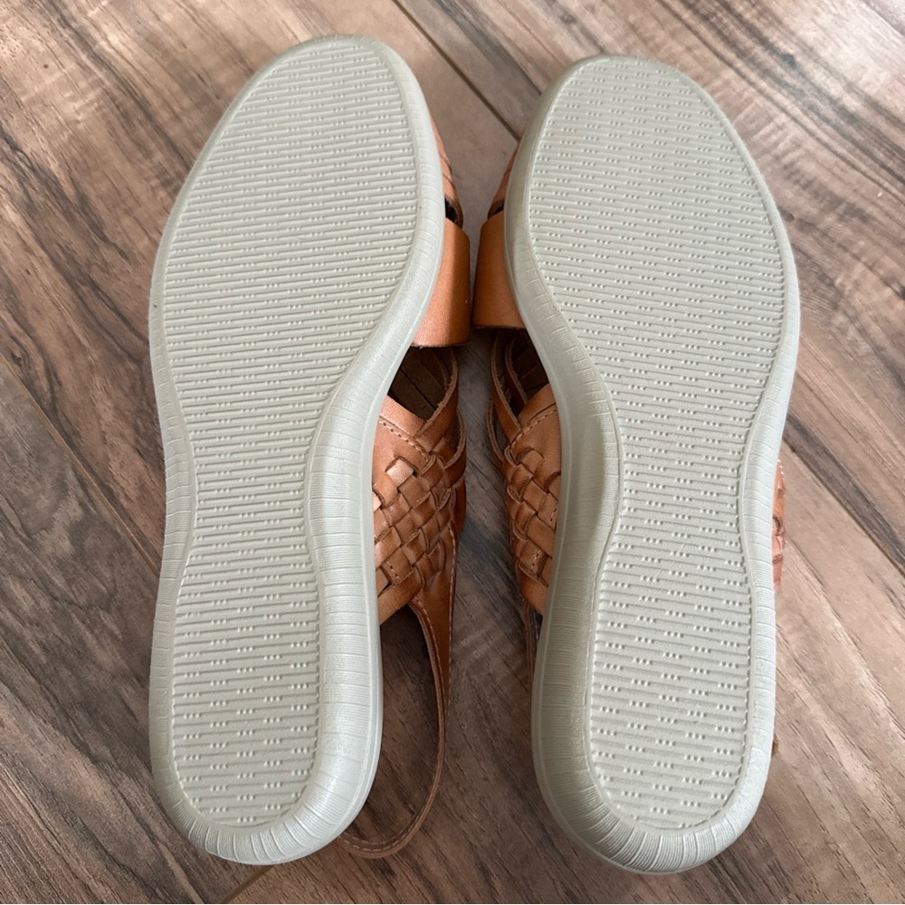 Softspots Women's Size 9W Cognac Tan Woven Braided Leather Huarache Sandals Shoe - Picture 10 of 10
